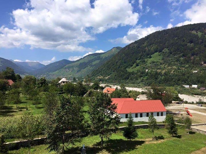 Peraj Guesthouse Vermosh Exterior photo