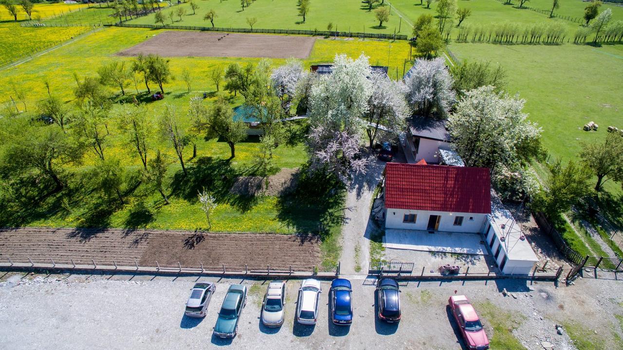 Peraj Guesthouse Vermosh Exterior photo